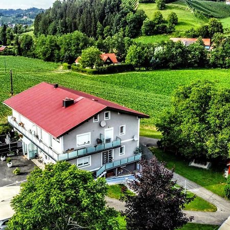 Claus Resch Appartements Лойчах Екстер'єр фото